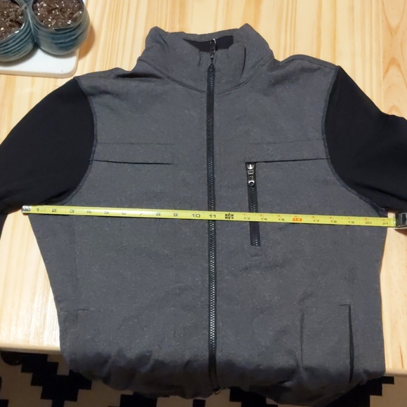 Lululemon Jacket - Picture 5 of 6
